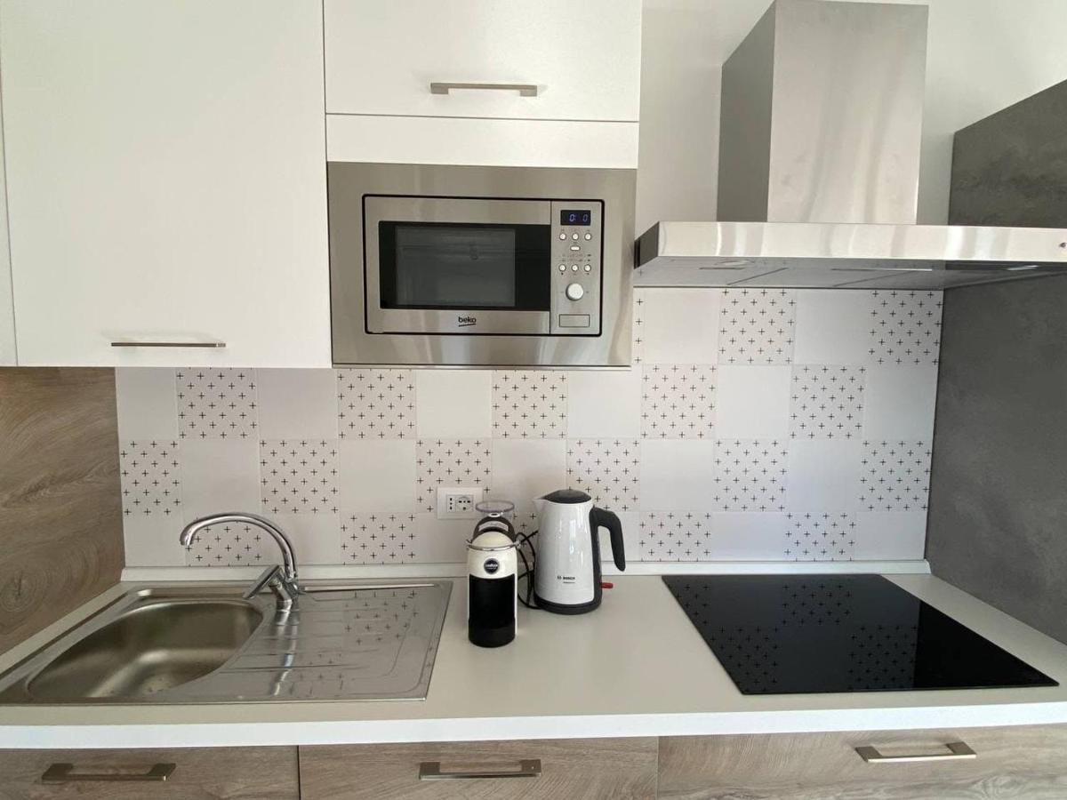 Garda View Apartment Tenno Ngoại thất bức ảnh
