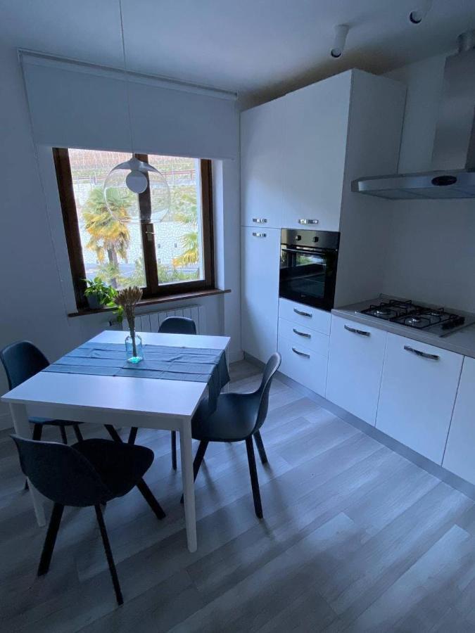 Garda View Apartment Tenno Ngoại thất bức ảnh