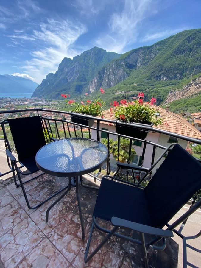 Garda View Apartment Tenno Ngoại thất bức ảnh